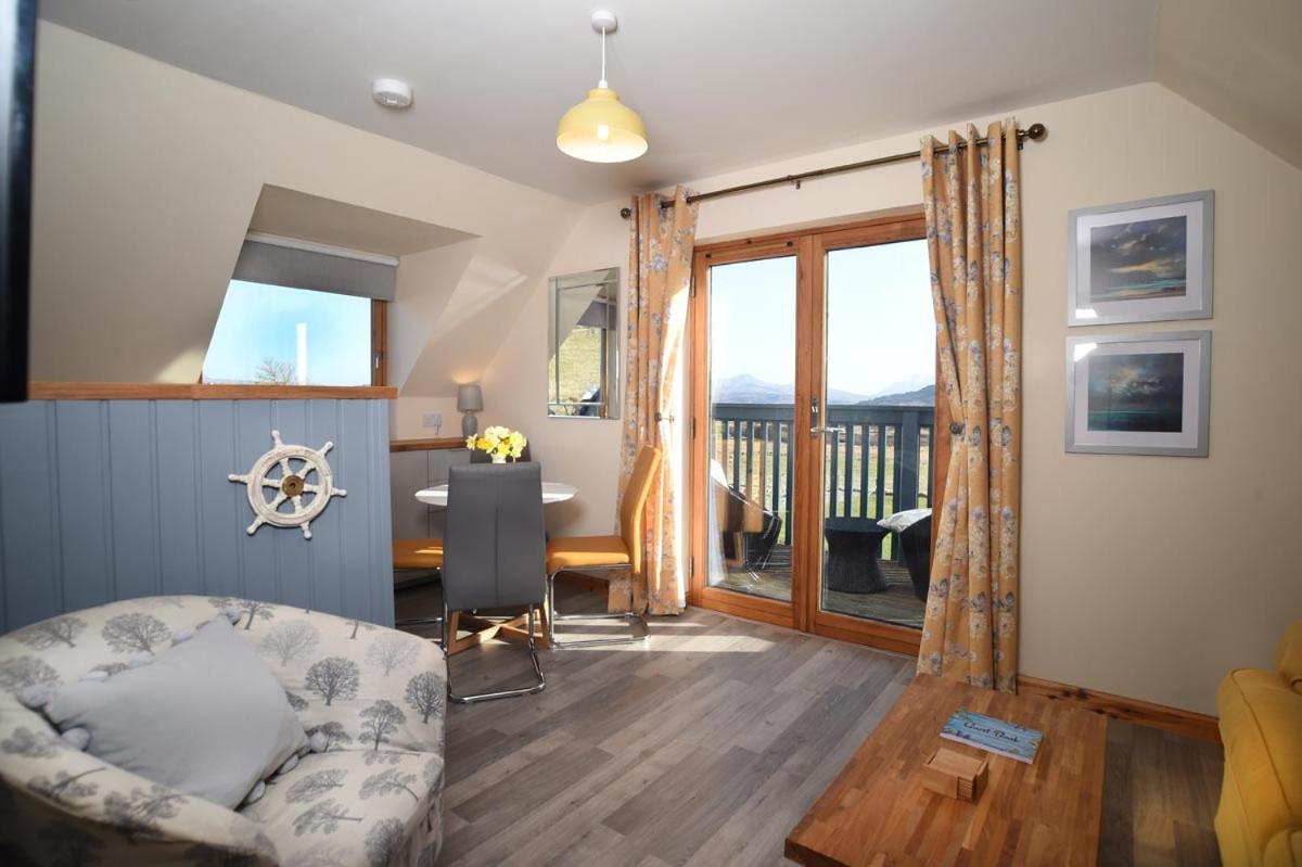Rowan Cottage Self Catering พอทรี ภายนอก รูปภาพ